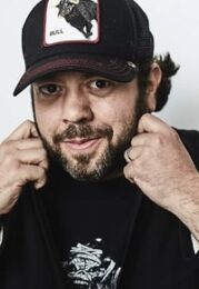 Dan Fogler